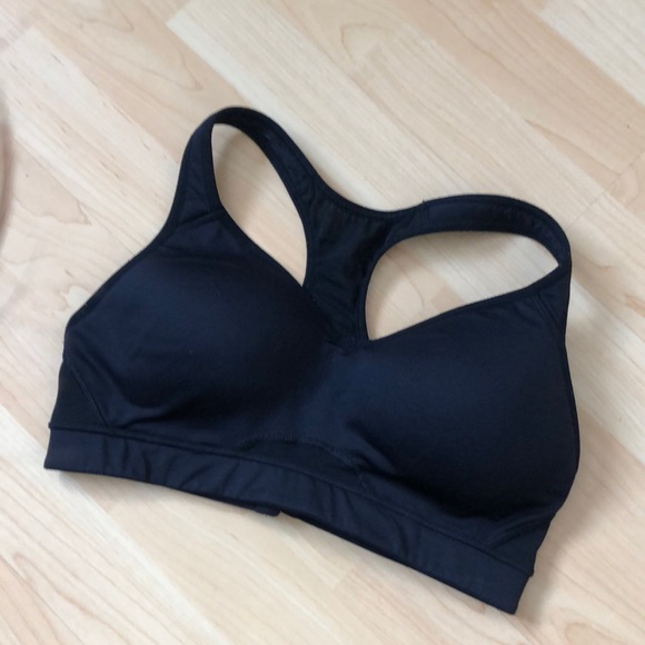 Old Navy Sports Bra - Picture 1 of 13